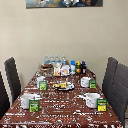 Ely Apartament *